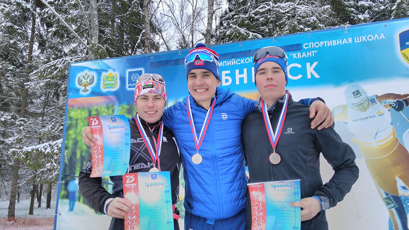 t4_AUSuScpw.jpg t4_AUSuScpw.jpg