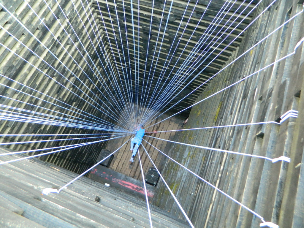 Перформанс Глубокие связи.JPG