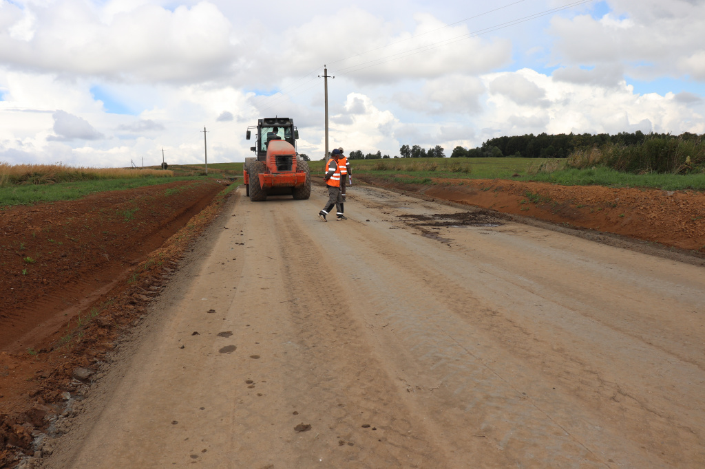 Ремонт дороги д. Баранцево - п. Баранцево.JPG