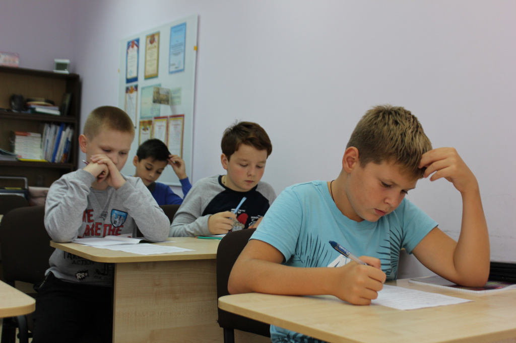 Дети на занятиях.jpg