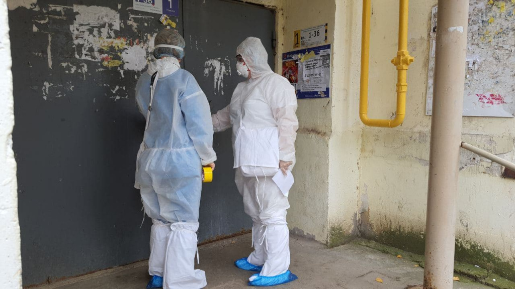 Шапша и медики 2.jpg Шапша и медики 2.jpg