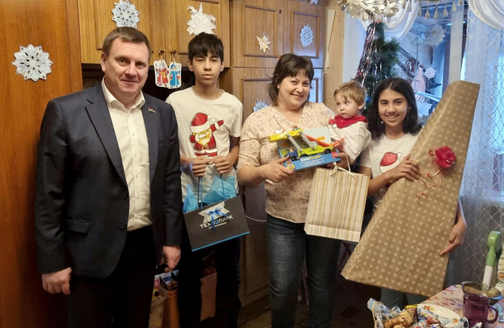 WhatsApp Image 2022-01-13 at 18.08.05_1.jpg