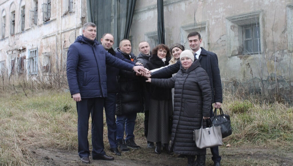 iLmHaPsjzPY.jpg iLmHaPsjzPY.jpg