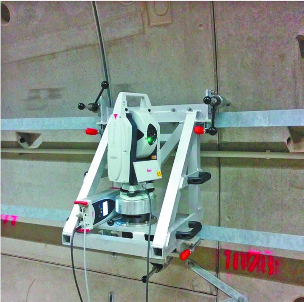 Лазерный контроль промышленного монтажа.jpg