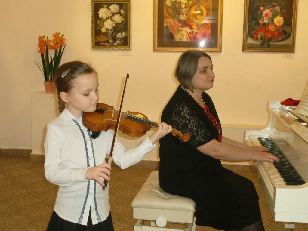 Мира Шандицева ДШИ № 1.JPG