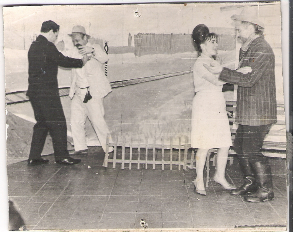 Постановка Сады цветут.jpg