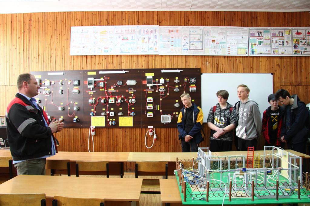 a1acce8c-59e3-4457-abdb-05473cb49700.jpg a1acce8c-59e3-4457-abdb-05473cb49700.jpg