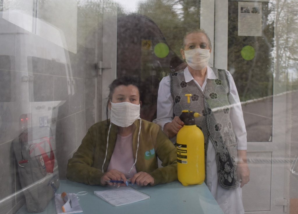 За стеклом. .JPG