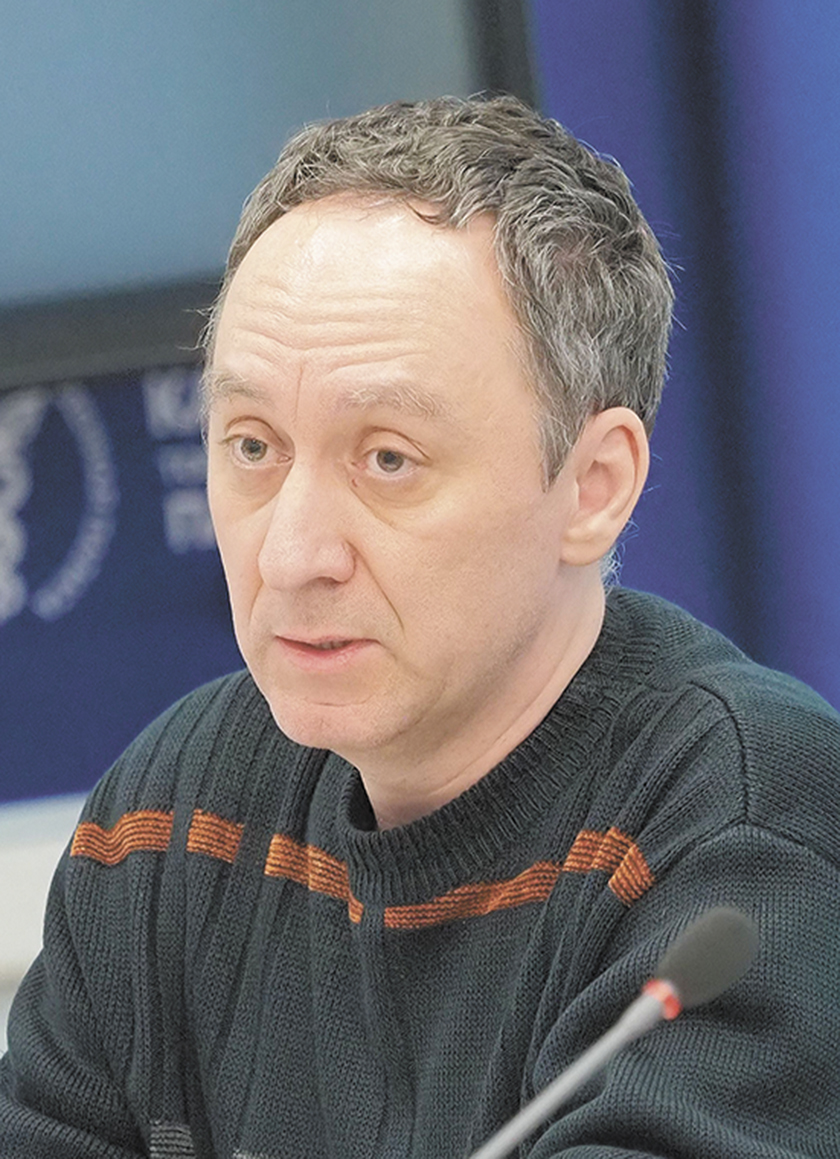 Алексей Жуков (слева).jpg Алексей Жуков (слева).jpg