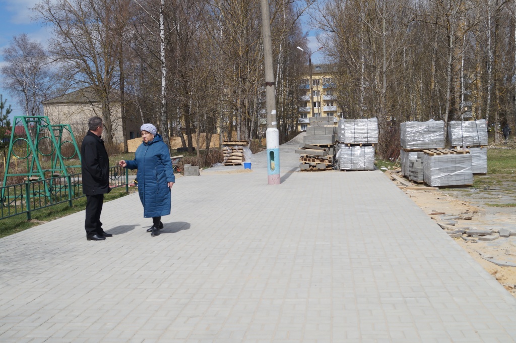 Новослободск аллея комфортаня среда.jpg