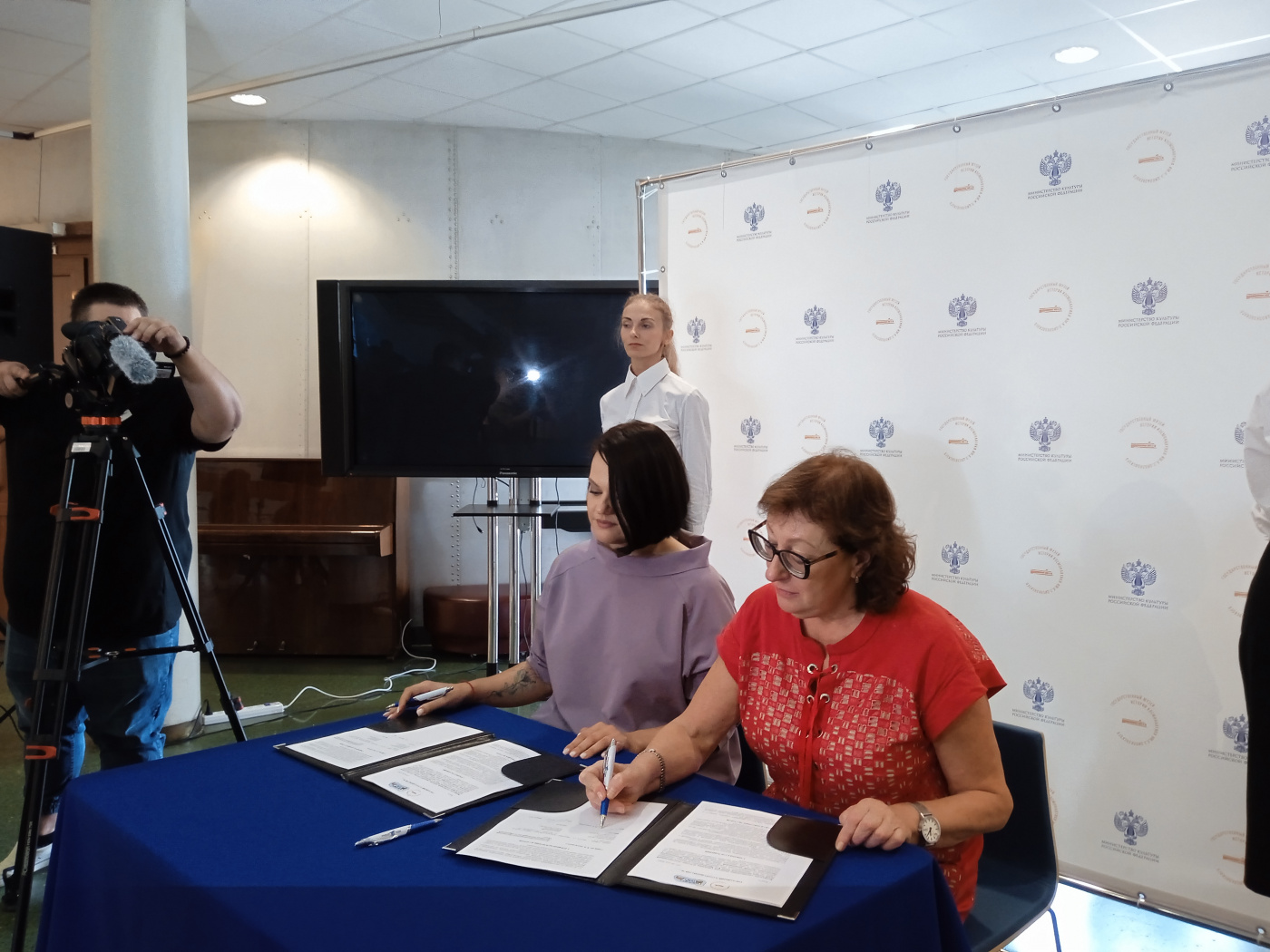 Подписание соглашения.jpg Подписание соглашения.jpg