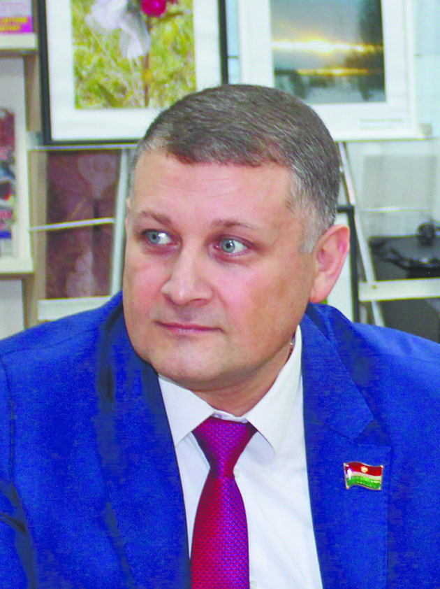 IMG_4977 портрет.jpg