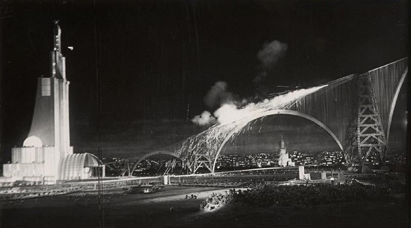 Кадр из фильма Космический рейс 1935 год_1.jpg