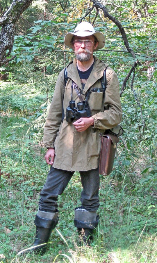 Орнитолог Алексей Костин в заповеднике.jpg