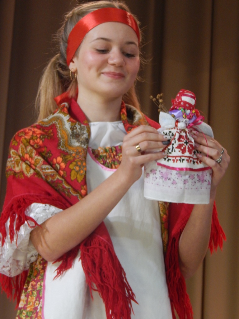 Куклу Ульянушку - для сундучка.JPG