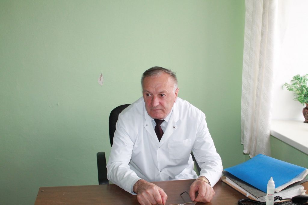 Насрула Омарасхабов.jpg