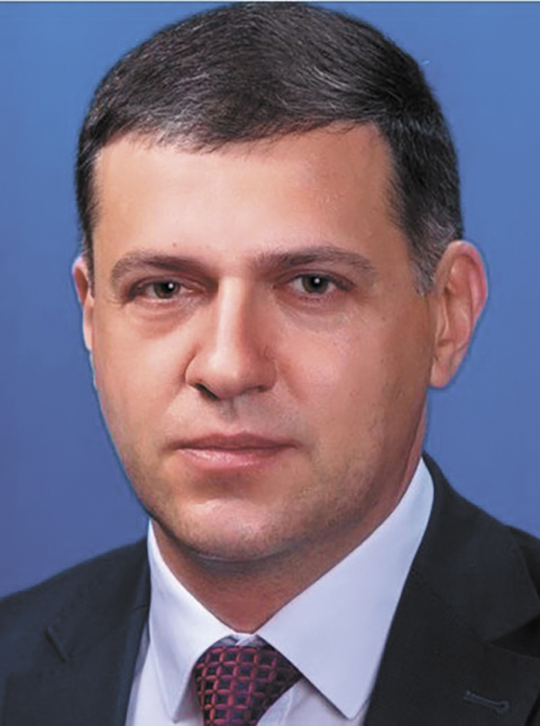 Александр Ефремов.jpg