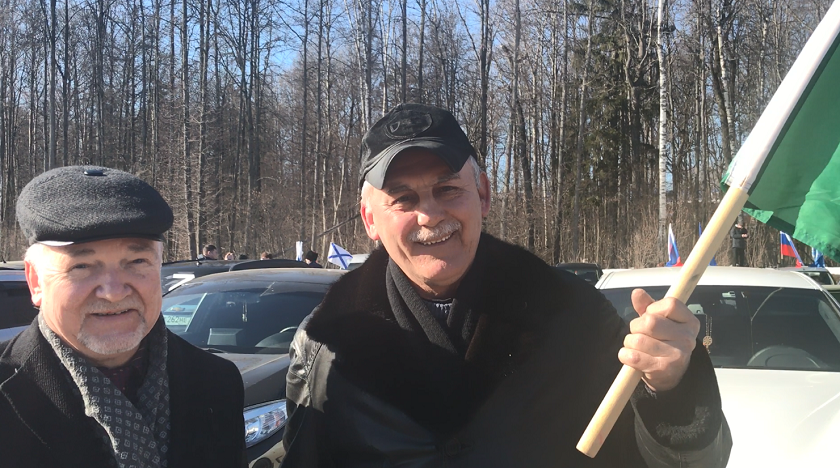 11 Латышев справа.png 11 Латышев справа.png