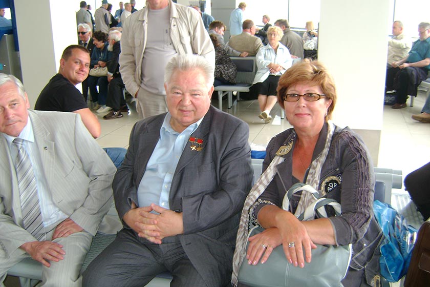 С космонавтом Георгием Гречко.jpg