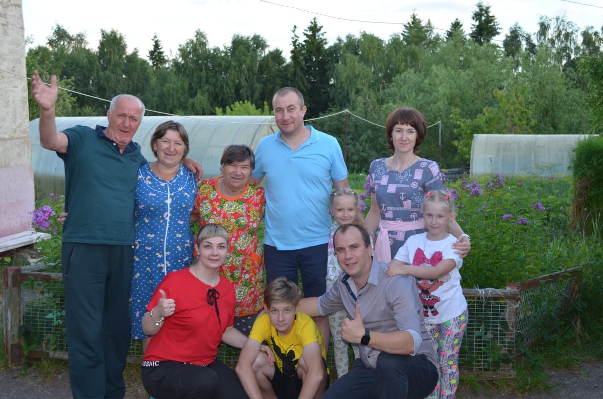 Дружная семья Замулаевых.jpg