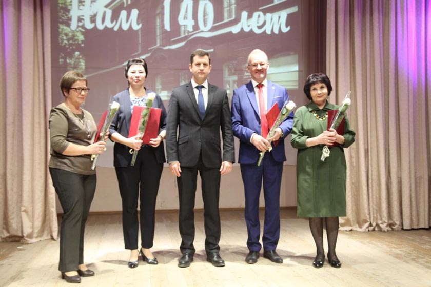 IMG_7295_3.jpg IMG_7295_3.jpg