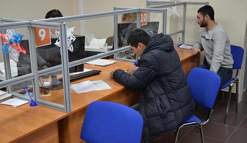 Депутат Геннадий Скляр: "Калужская область - излюбленный для мигрантов регион. И этим пользуются мошенники"