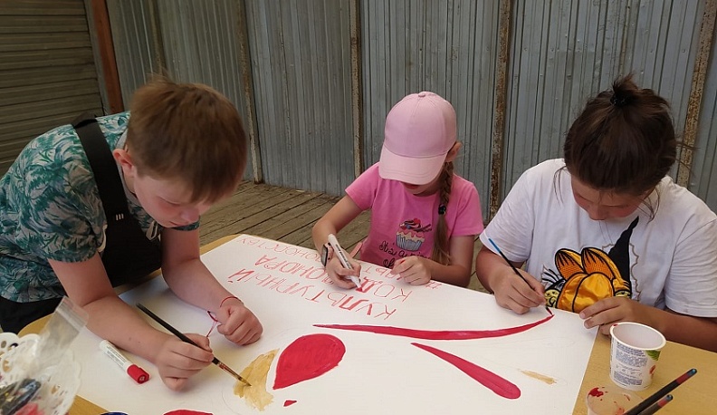 В калужском культурно-досуговом центре «Турынино» детям рассказали о донорстве крови