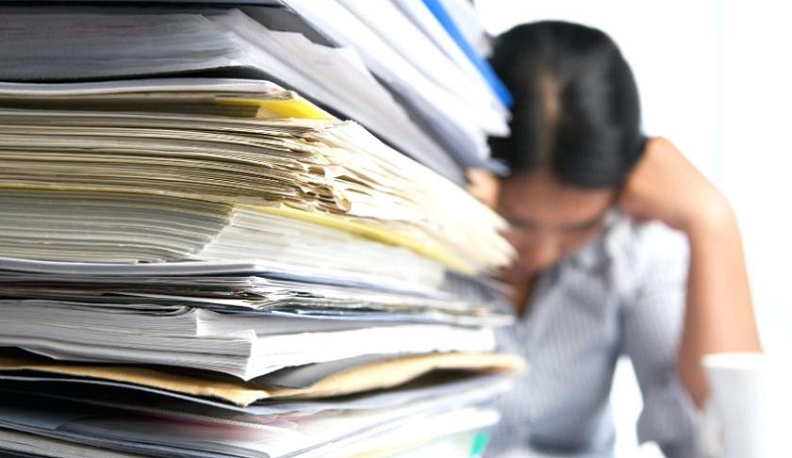 Бюрократию - под гильотину?