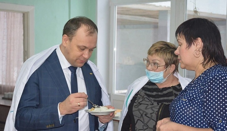 В Балабановской школе проверили качество еды 