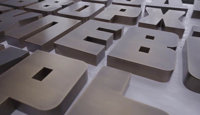 На Площади Победы в Людинове восстановят памятную надпись