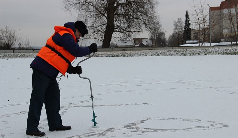 Где в Калужской области самый толстый лед?