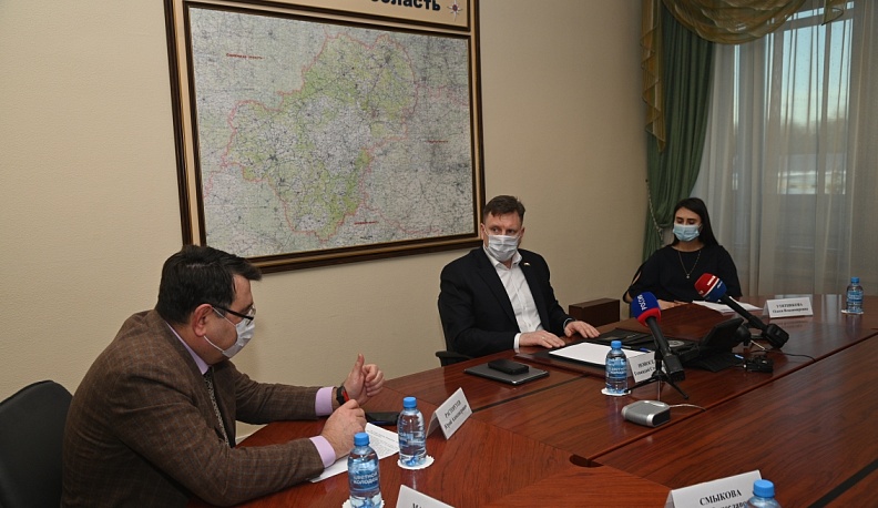 Председатель Заксобрания Калужской области дал интервью журналистам ведущих СМИ региона 