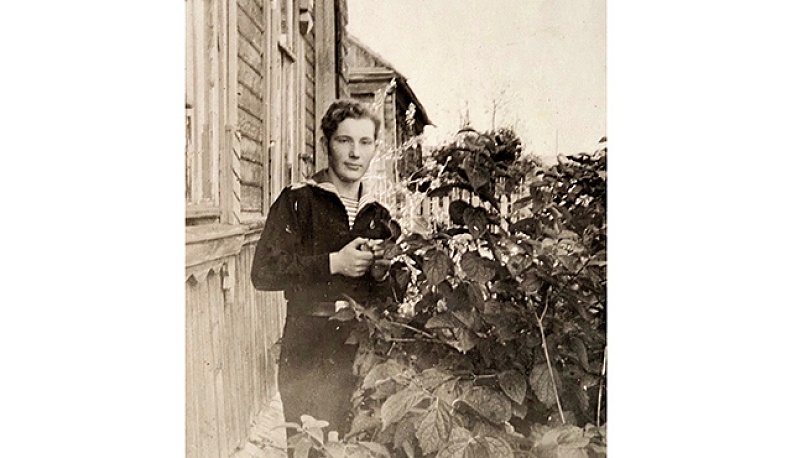 Курсант Коля Павлов,  начало 50-х.