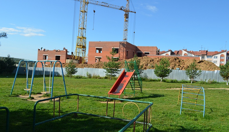 В Малоярославце идёт строительство детского сада