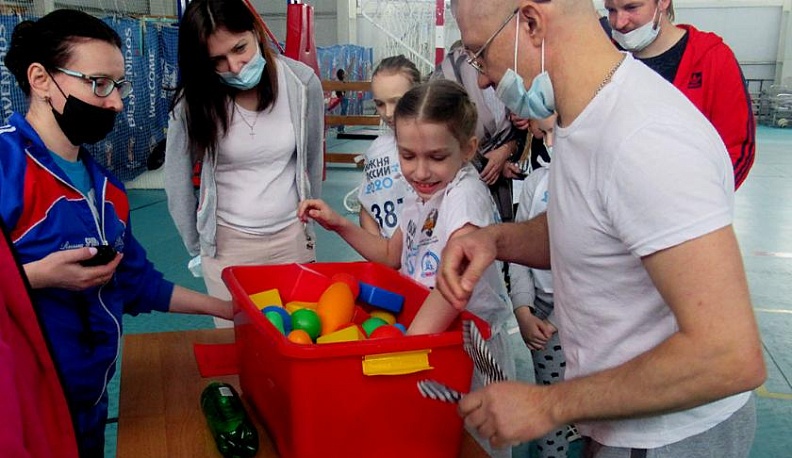 Папы, сыночки, мамы и дочки