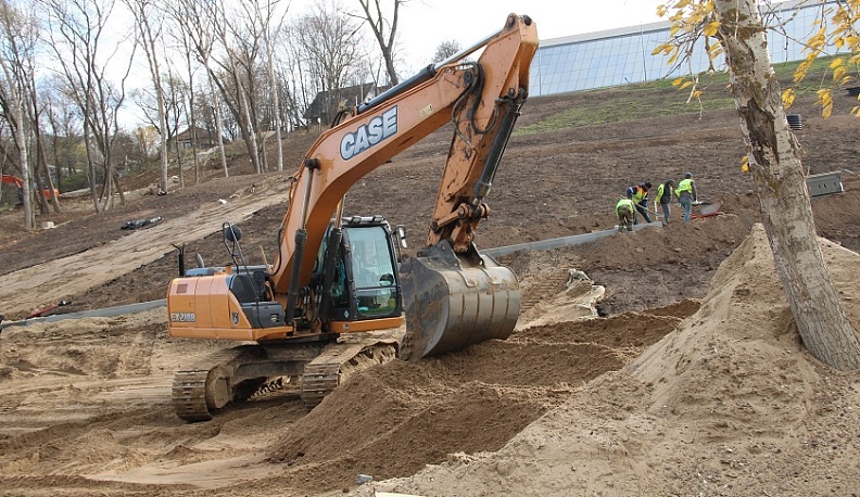 В Калуге склон музея истории космонавтики благоустроят к концу осени
