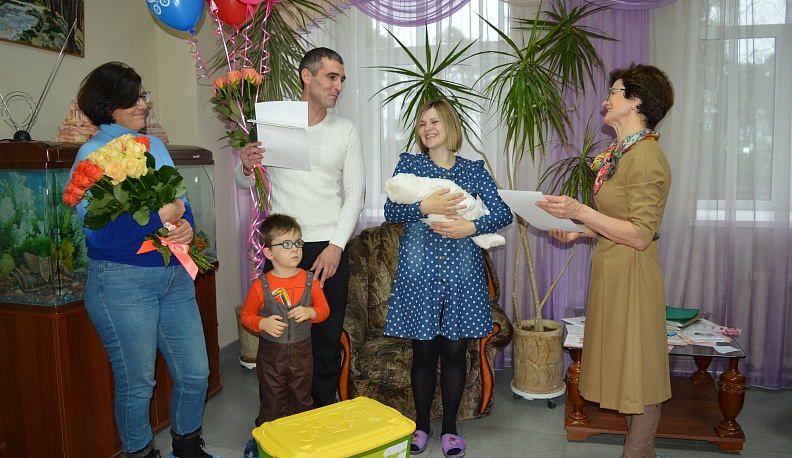 Полезные подарки для самых маленьких