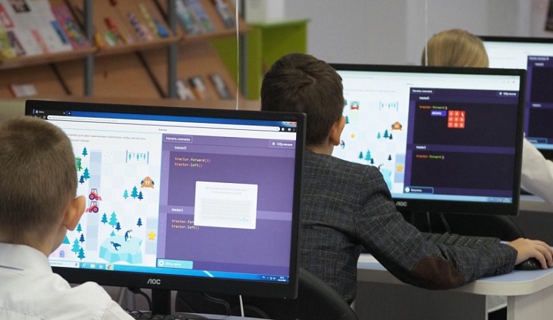 Учителя научат школьников распознавать интернет-фейки