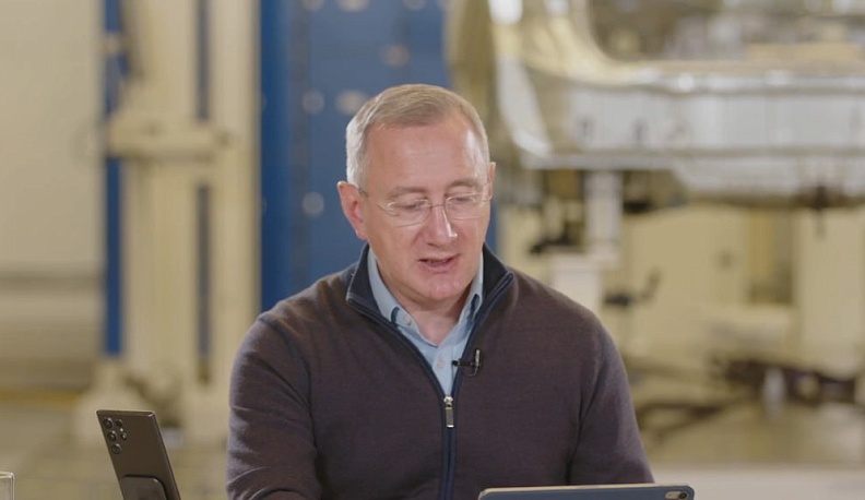 Владислав Шапша поручил Дмитрию Денисову проехаться в час пик на автобусе для решения проблем транспорта