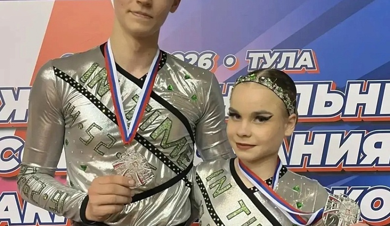 Обнинские спортсмены завоевали золото и серебро на турнире по акробатическому рок-н-роллу в Туле
