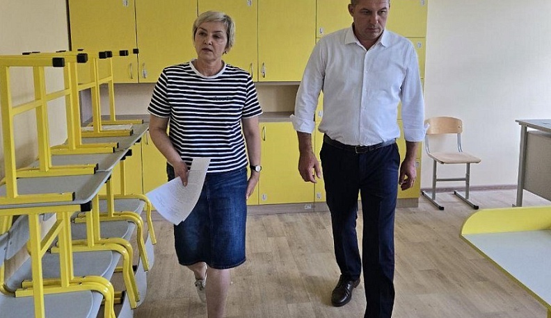 В Детчинской школе продолжается капремонт