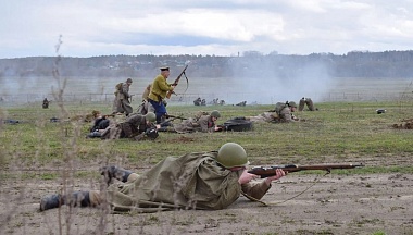 В Тарусе воссоздали битвы Великой Отечественной войны