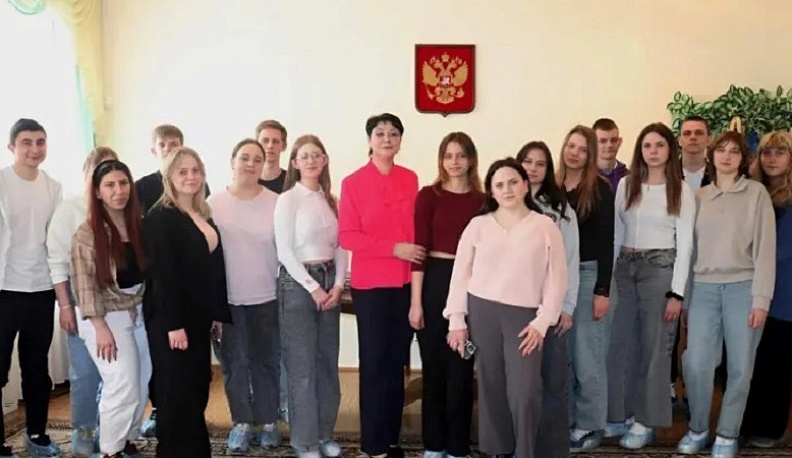 Мещовские студенты больше узнали о семейном праве