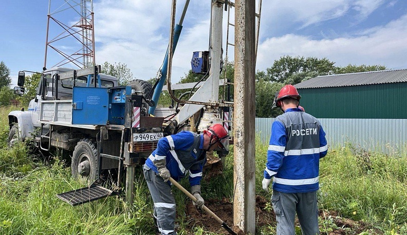 Калужские энергетики привели в порядок энерголинии в нескольких районах региона