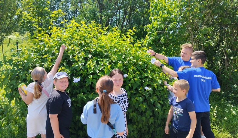 В Малоярославецких школах прошла акция «Голубь Мира»