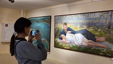 Юбилей специальности отмечают калужские живописцы