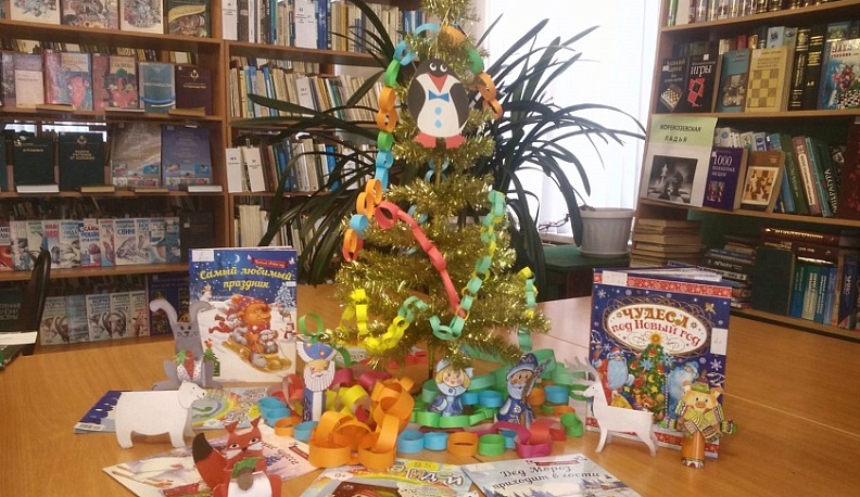 Модельная библиотека Корекозева приглашает детей на новогодние мастер-классы