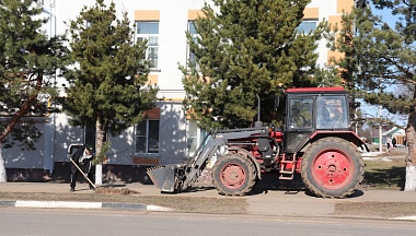 В Мещовске начались работы по благоустройству