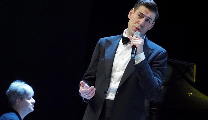 Дмитрий Дюжев прочитал калужанам «Евгения Онегина»