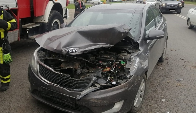 В Калуге в столкновении автомобилей «Шевроле» и «Киа» на Московской пострадал человек